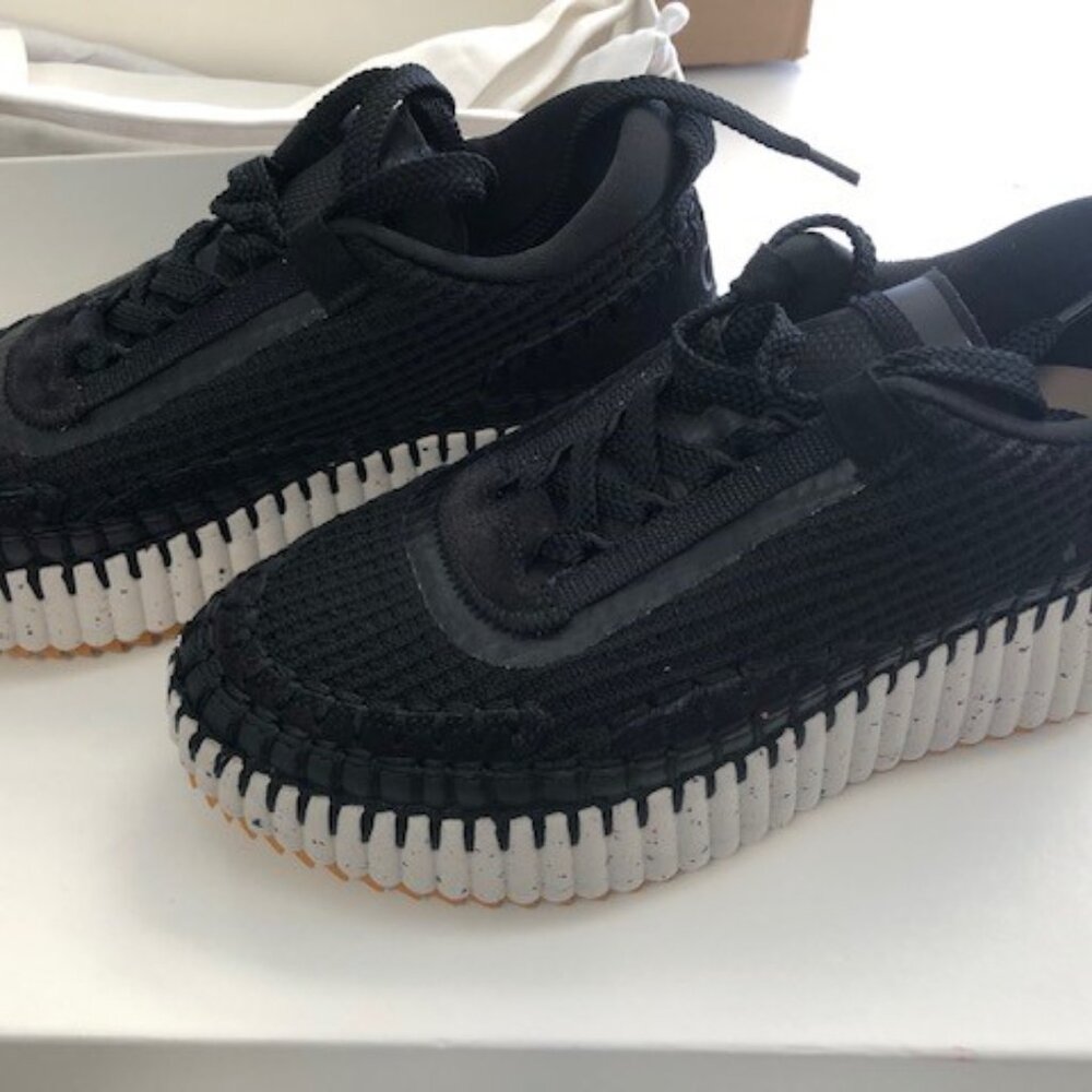 CHLOE, CHLOE SNEAKERS, WOMENS SNEAKERS, WALKING SNEAKERS, WOMENS SHOES, SNEAKERS